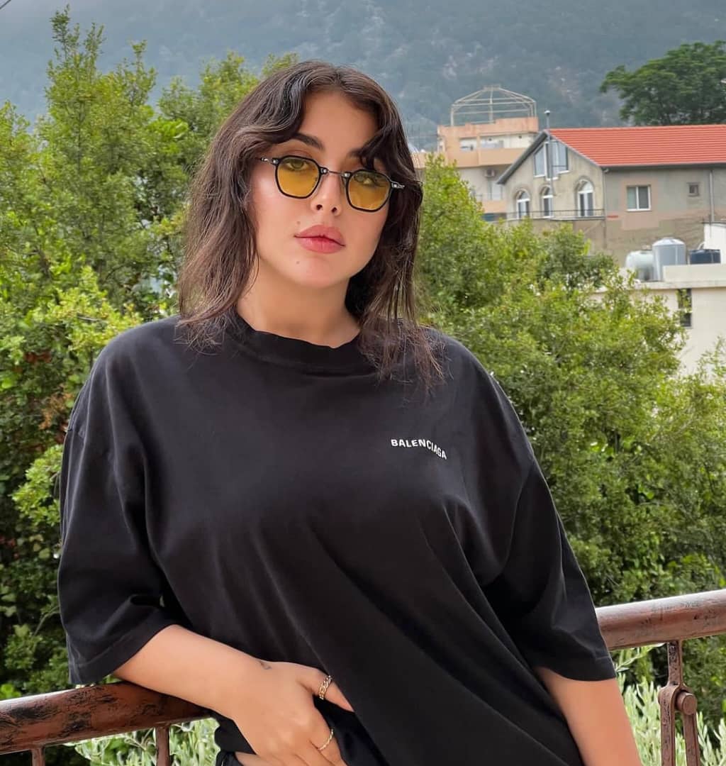 هيا مرعشلي ترد على انتشار صورها