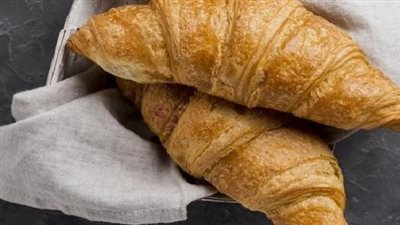طريقة عمل الكرواسون