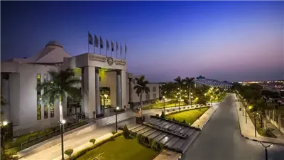 كل ما تريد معرفته عن جامعة العلوم والتكنولوجيا المصرية