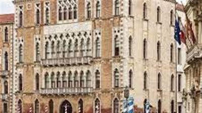 كل ما تريد معرفته عن جامعة فينيسيا