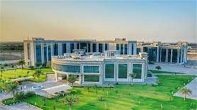 كل ما تريد معرفته عن كلية عمان للإدارة والتكتولوجيا