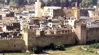 فاس وسط المدينة قلب المغرب النابض