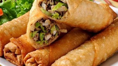 سبرنج رول بالدجاج وجبة لذيذة