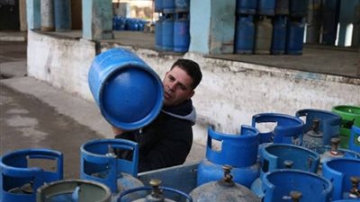 بأكثر من مليار ليرة “ضبط المخالفات” منشآت تجارية متوقفة عن العمل تتاجر بمخصصاتها من الغاز في دمشق