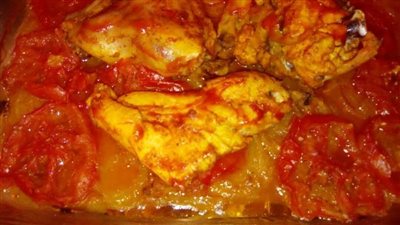 دجاج بالبندورة والبصل