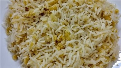 أرز وعدس طبق لذيذ وغني بالفوائد