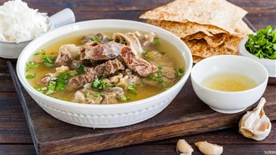 اللحمة المسلوقة طبق لذيذ وسهل التحضير