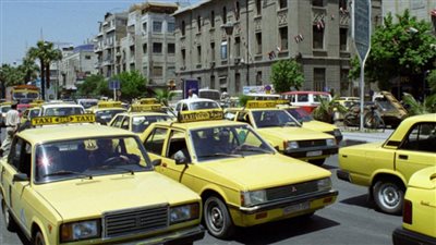 إنجاز تزويد السيارات الحكومية بأجهزة التتبع قريباً… عضو مكتب تنفيذي بدمشق : تسجيل طلبات سائقي التكاسي للتزود بالأجهزة مستمر