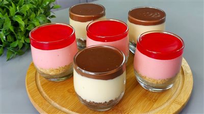 اكواب تشيز كيك سهلة وسريعة بدون جيلاتين