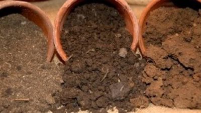 أنواع التربة وخصائصها