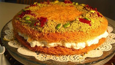الكنافة بالقشطة على أصولها كنافة محشية