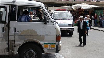 سائقو سرافيس مساكن الحرس وضاحية قدسيا يضاعفون التعرفة… والمواطنون يناشدون !!