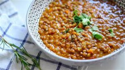 طريقة طبخ العدس البني وصفة سهلة وصحية
