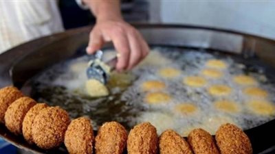 قرص الفلافل بـ 500 ليرة والسندويشة بـ 5000 ..!!