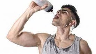 كم من الماء يجب أن تشرب بعد الرياضة؟