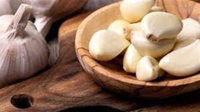 هل الثوم مضر للكلى؟ تعرف على أضرار الثوم للكلى