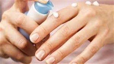 تخلصي من تجاعيد مفاصل أصابعك بطرق بسيطة