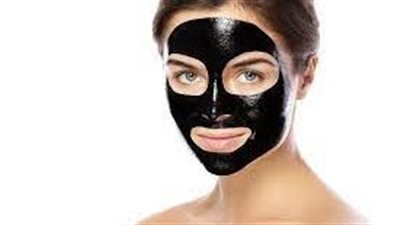  قناع الفحم للوجه: تنقية عميقة وجمال طبيعي
