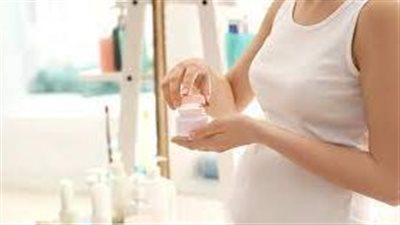  أحسن كريم مرطب لوجه الحامل: رحلة نحو بشړة نضرة وصحية