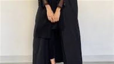 رحلة عبر عالم أقمشة العباءات