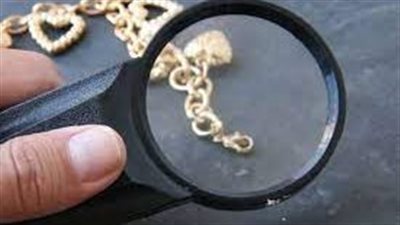 خطوات فعّالة للتأكد من صحة الذهب