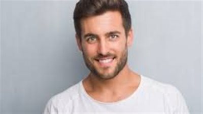 علامات الجمال عند الرجل: رحلة عبر الزمن والثقافات