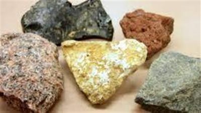 ما الفرق بين الصخور الرسوبية والصخور المتحولة 
