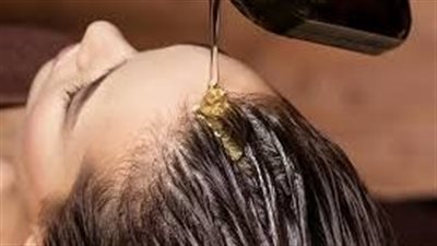 عسل النحل: سرّ الحصول على شعرٍ صحيّ وجميل