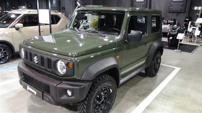مواصفات سوزوكي جمني 2023