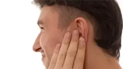 اضرار الأستخدام المفرط لسماعات الأذن