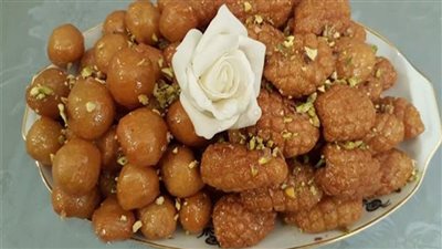 ما هي طريقة عمل الزلابية المقرمشة
