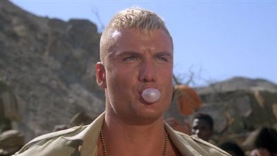 قصة فيلم Red Scorpion