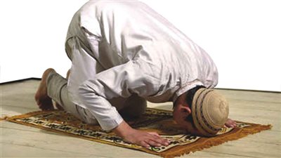 تعرف على تفسير حلم الصلاة عكس القبلة