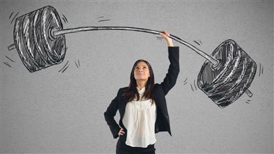 ما هي علامات قوة الشخصية عند المرأة ؟