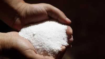 هل رش الملح  في زوايا البيت يذهب الحسد !؟