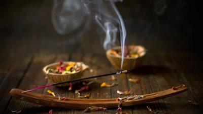 تفسير رؤية العود في المنام لابن سيرين