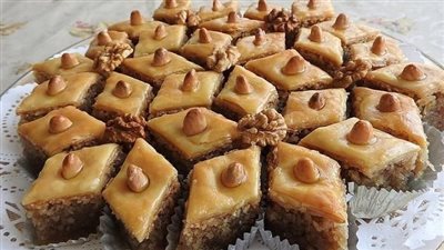 ما هو تفسير أكل البقلاوة في المنام ؟