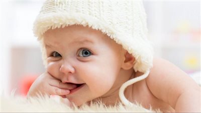 تفسير الطفلة الرضيعة في المنام للعزباء