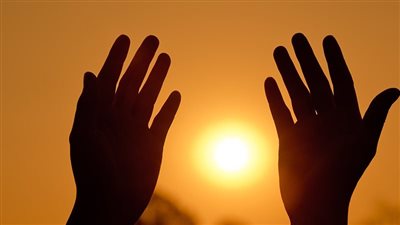 دعاء مكتوب يوم عرفة لبيك اللهم لبيك