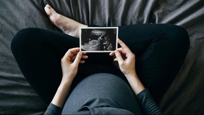 كل ما تريد معرفتة عن أعراض الحمل أول ثلاثة شهور