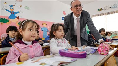 تعرف على وزير التعليم بالمغرب