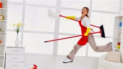 خطوات لتنظيف المنزل بسرعة