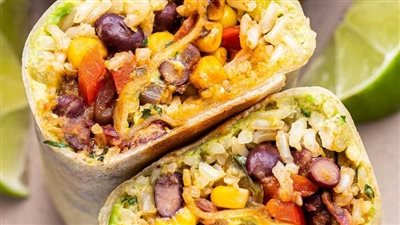 Burrito البوريتو_ تجربة طعام مكسيكية لا تُنسى