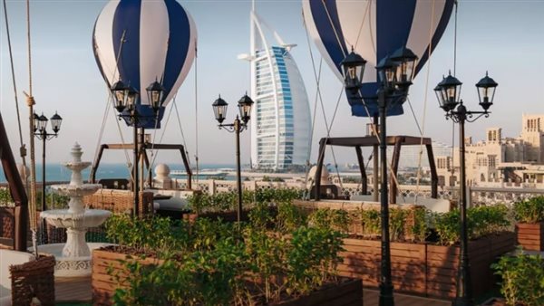 تجربة الطعام على