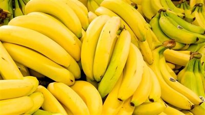السماح باستيراد 30 ألف طن من الموز اللبناني …  والموجود حالياً في السوق سعره مرتفع لأنه مُهرّب !!