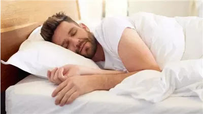 هل تعاني من صعوبة النوم مع التقدم في العمر و لماذا؟ 