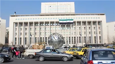 مصادرة عملات أجنبية مزيفة من قبل مصرف سوريا المركزي 