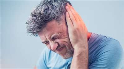 هذه الأطعمة الأربعة قد تخفف طنين الأذن