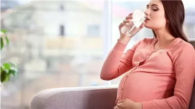 أسباب جفاف الفم أثناء الحمل وعلاجه دليل شامل