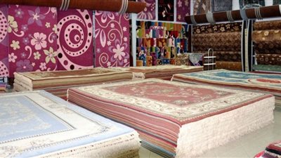 بعد طرحها السجاد في صالاتها.. مدير السورية للتجارة ”: التقسيط للعاملين في الدولة فقط
